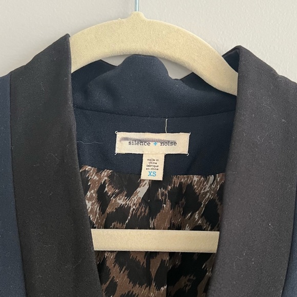 Silence and Noise Blazer - Picture 3 of 4